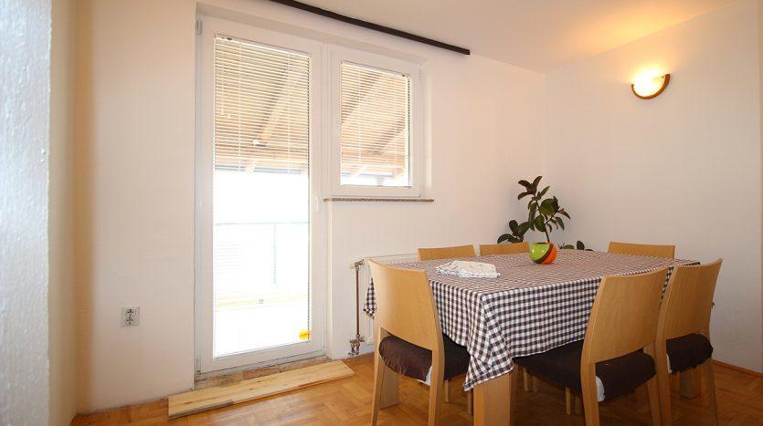 Apartment Tajra